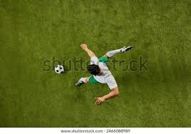 纽卡素2：1挫利物浦捧英联杯 结束70年本土锦标荒